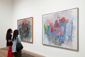 Exhibition view: _Philip Guston Now_, Tate Modern, London (3 October 2023–25 February 2024). Courtesy © Tate. Photo: Larina Fernandes.